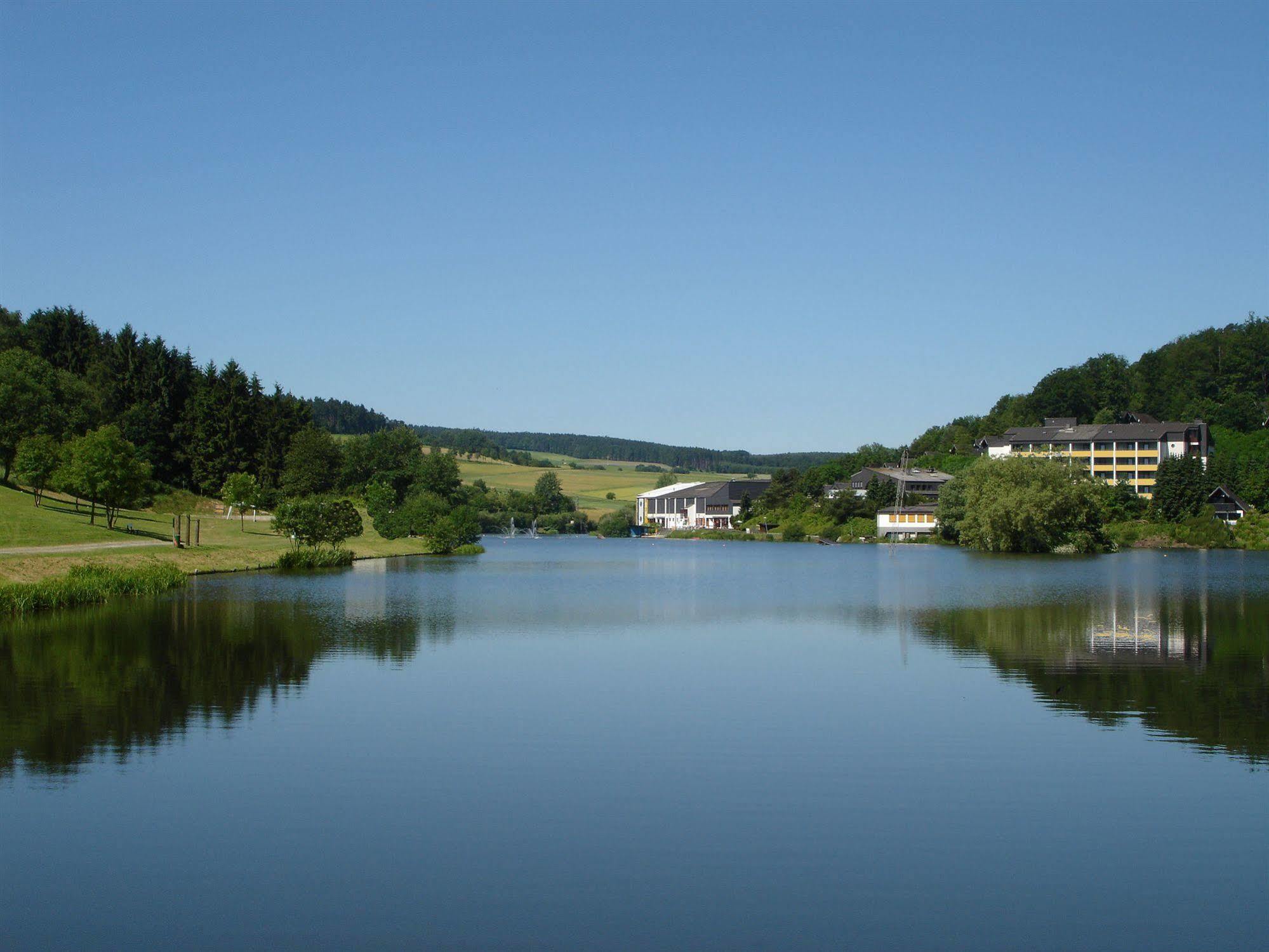 Hotel Seeblick Kirchheim  Exterior foto